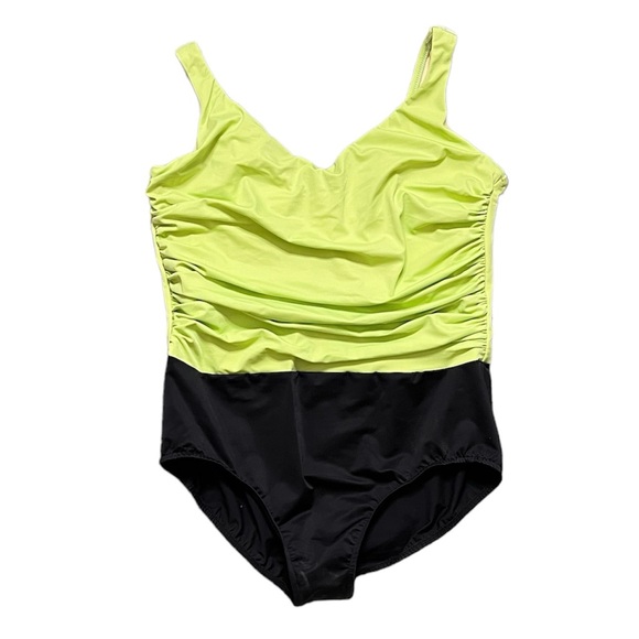 Miraclesuit Swimsuit One Piece Slimming Color Block Kiwi 22W New - Picture 1 of 6